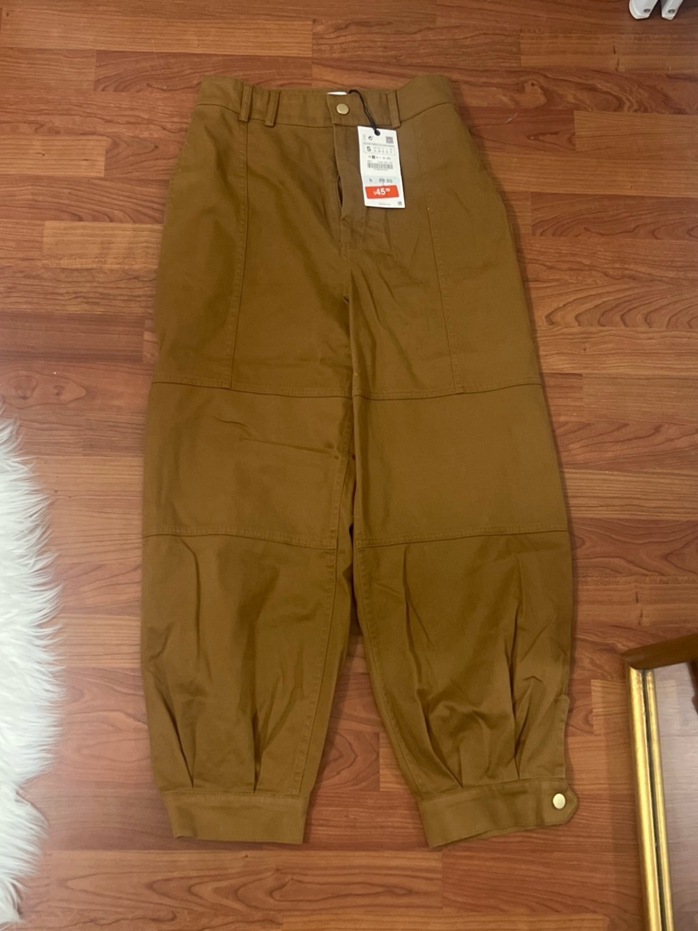 Zara Men's Tan Wide-Leg Cargo Chinos